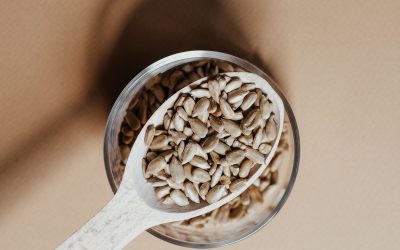 Les Biopesticides Vont-ils Réellement Sauver Nos Cultures ? La Face Cachée de la Révolution Verte